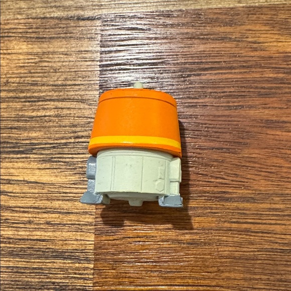 ULTRA RARE | Chopper C1-10P | Star Wars | Disney Doorables - Picture 5 of 5